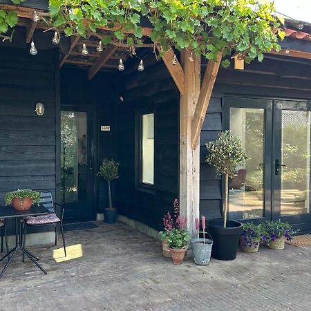 Bedandbreakfastrouveen ภายนอก รูปภาพ