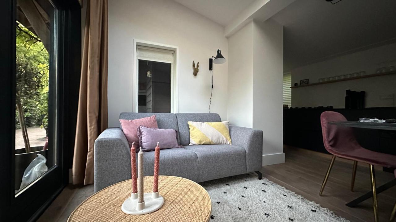 Bedandbreakfastrouveen ภายนอก รูปภาพ